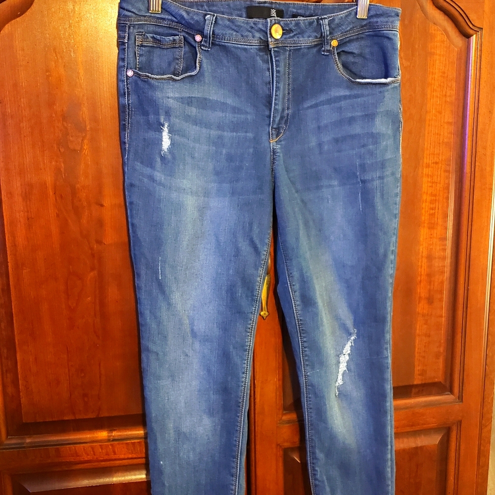 1822 Denim Jeans